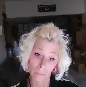 Meet your Posher, Pamela